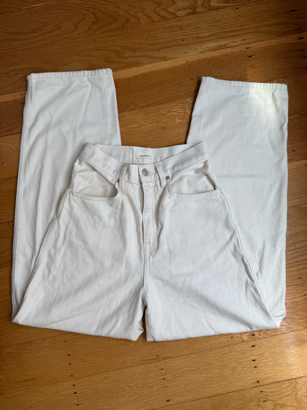 Baggy white jeans - James Street